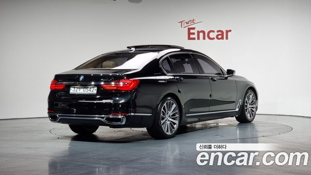 BMW 7-Series из Кореи Encar