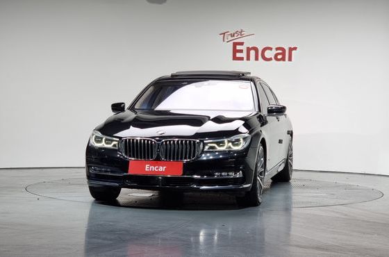 BMW 7-Series 750Li xDrive Luxury — пробег 109 120 км — фото 3 из 5