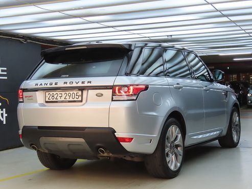 Land Rover Range Rover Sport 3.0 SDV6 AB Dynamic — пробег 91 704 км — фото 4 из 5