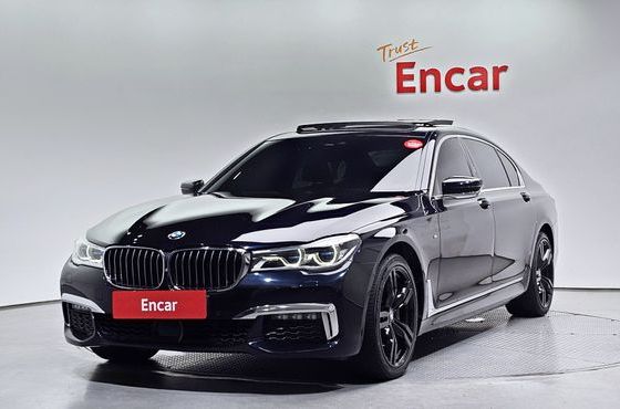 BMW 7-Series 740Li xDrive M Sport Package — пробег 119 018 км — фото 1 из 5