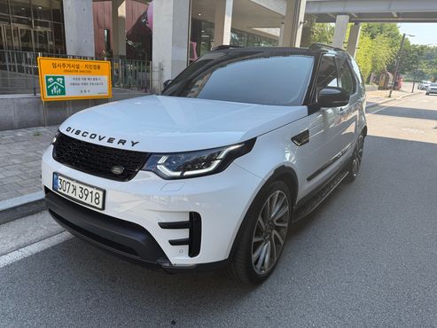 Land Rover Discovery 2.0 SD4 HSE — пробег 61 800 км — фото 1 из 5