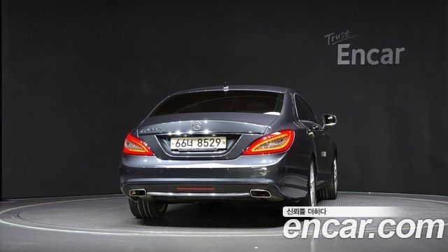 Mercedes-Benz CLS-Class CLS350 AMG Sport Package — пробег 99 345 км — фото 4 из 5