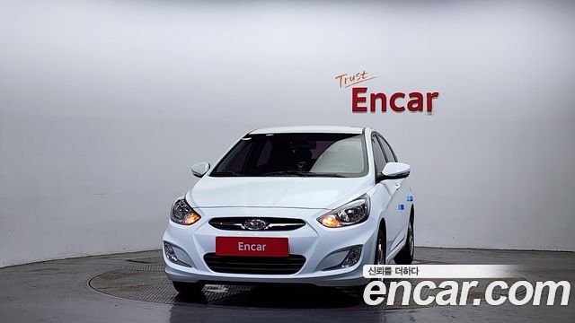 Hyundai Accent 1.4 VVT Premier — пробег 67 690 км — фото 3 из 5