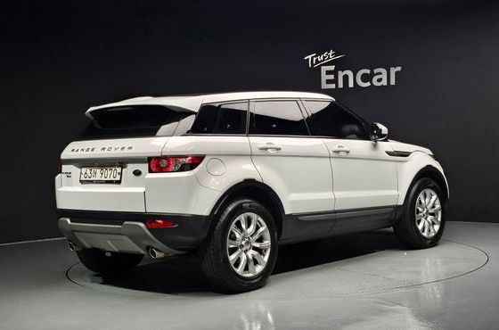 Land Rover Range Rover Evoque 2.2 SD4 Pure — пробег 94 857 км — фото 2 из 5