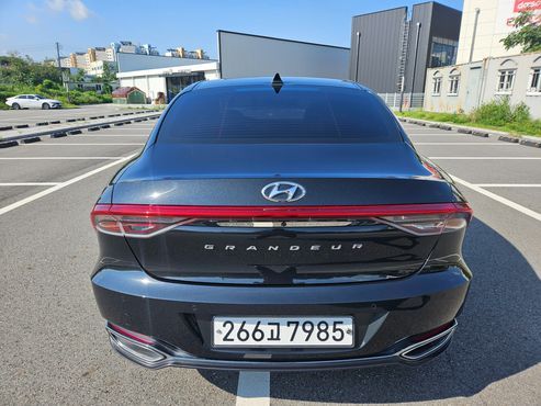 Hyundai Grandeur Premium — пробег 75 867 км — фото 4 из 5