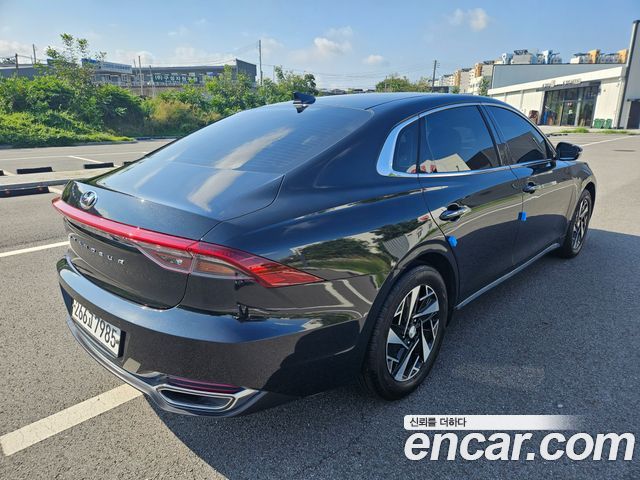 Hyundai Grandeur Premium — пробег 75 867 км — фото 5 из 5