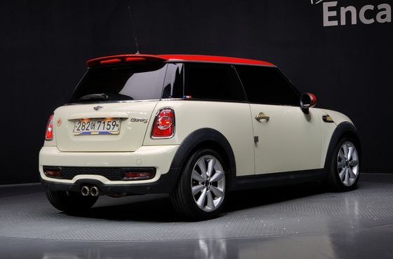 Mini Cooper Standard Second Generation — пробег 81 097 км — фото 2 из 5
