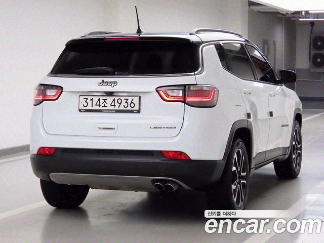 Jeep Compass из Кореи Encar