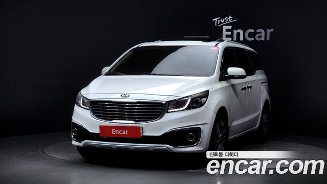 Kia Carnival 9-seater Prestige — пробег 177 810 км — фото 1 из 5