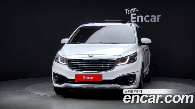 Kia Carnival 9-seater Prestige — пробег 177 810 км — фото 3 из 5