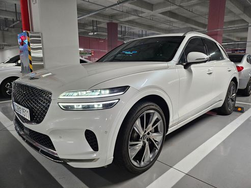Genesis GV70 2.5T Gasoline AWD — пробег 14 743 км — фото 2 из 5