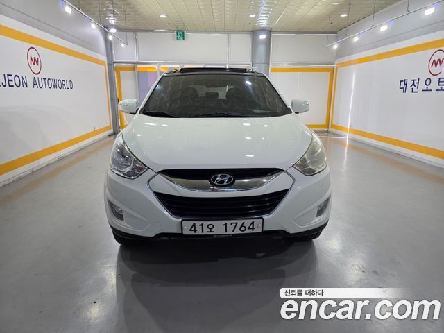 Hyundai Tucson Diesel 2WD LX20 Luxury — пробег 133 840 км — фото 1 из 5