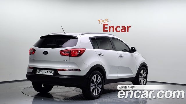Kia Sportage Diesel 2WD TLX High-Deluxe — пробег 129 116 км — фото 2 из 5