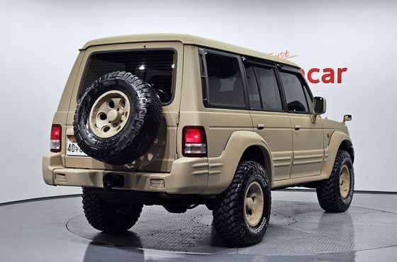 Hyundai Galloper Long-Body V6 Gold Gold — пробег 151 608 км — фото 2 из 5