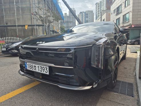 Kia K8 Signature — пробег 758 км — фото 2 из 5