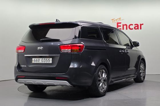 Kia Carnival 9-seater Prestige — пробег 158 929 км — фото 2 из 5