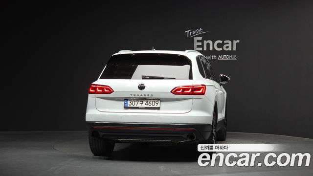 Volkswagen Touareg 3.0 TDI Premium — пробег 92 030 км — фото 4 из 5