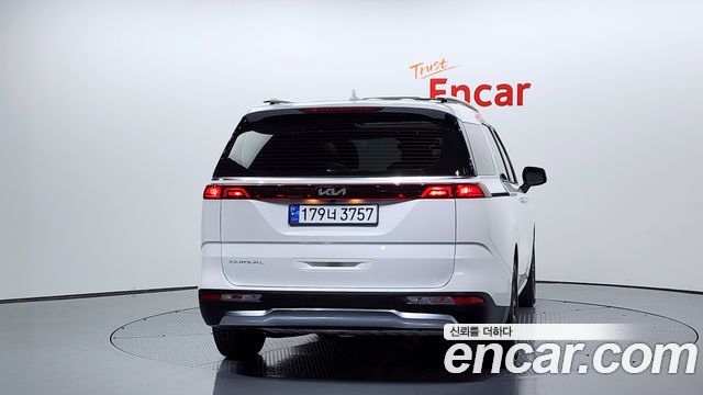 Kia Carnival 9-Seater Noblesse — пробег 95 536 км — фото 4 из 5