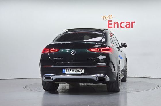 Mercedes-Benz GLE-Class GLE400d 4MATIC Coupe — пробег 105 212 км — фото 4 из 5