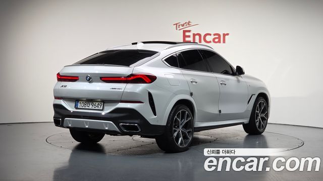 BMW X6 xDrive40i M Sport — пробег 169 838 км — фото 2 из 5