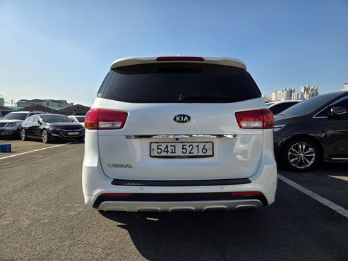 Kia Carnival 9-seater Noblesse — пробег 194 985 км — фото 4 из 5