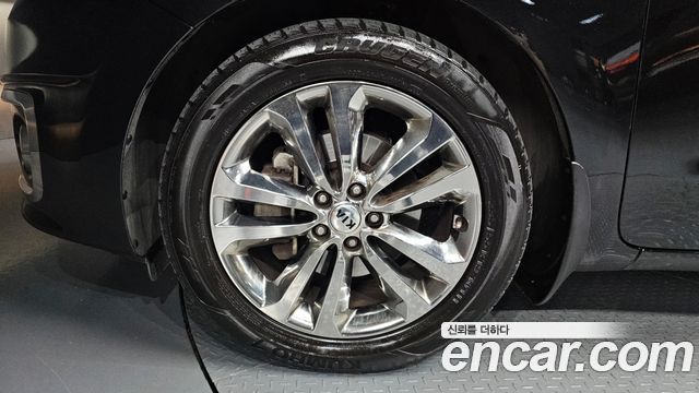 Kia Carnival 7-seater Limousine VIP — пробег 153 859 км — фото 5 из 5
