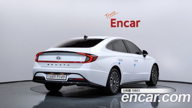 Hyundai Sonata Premium Plus — пробег 79 717 км — фото 2 из 5
