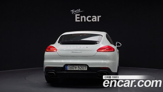 Porsche Panamera 3.6 AWD 970 — пробег 145 611 км — фото 4 из 5