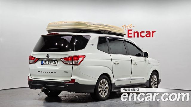 Ssangyong KORANDO 4WD Outdoor Edition 9-seater — пробег 168 754 км — фото 2 из 5