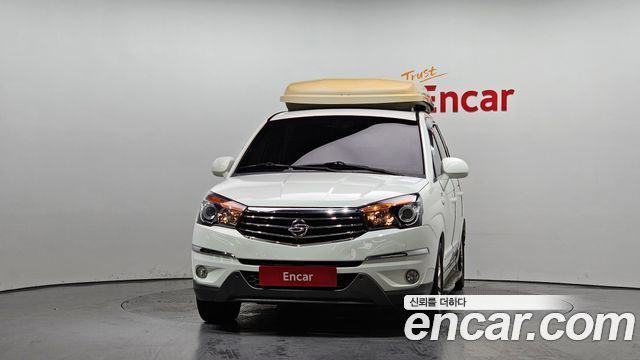Ssangyong KORANDO 4WD Outdoor Edition 9-seater — пробег 168 754 км — фото 3 из 5