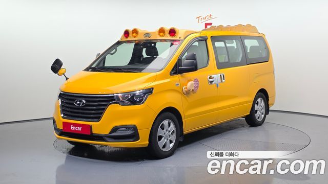Hyundai Starex School Bus LPi — пробег 157 944 км — фото 1 из 5