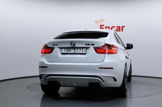 BMW X6M 4.4 — пробег 160 984 км — фото 4 из 5