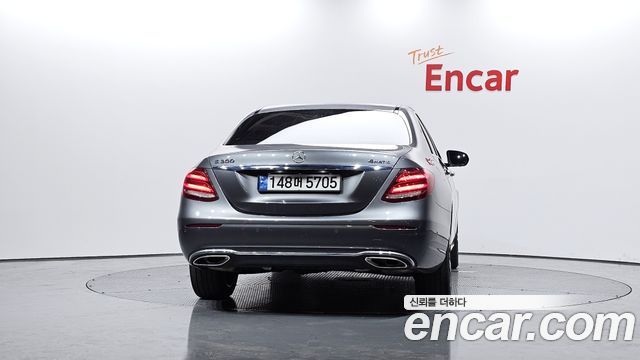 Mercedes-Benz E-Class E300 4MATIC Avnatgarde — пробег 58 832 км — фото 4 из 5