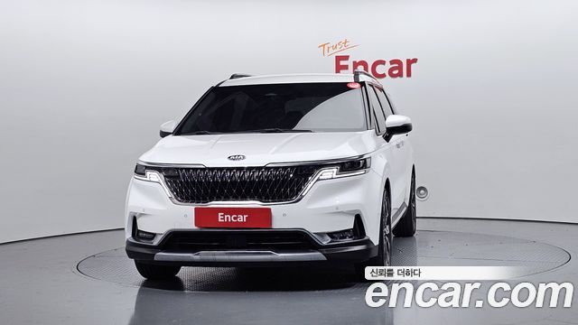 Kia Carnival Gasoline 9-Seater Signature — пробег 30 527 км — фото 3 из 5