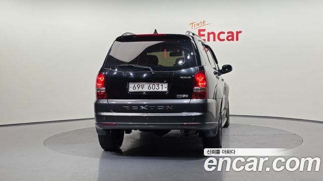 Ssangyong Rexton из Кореи Encar