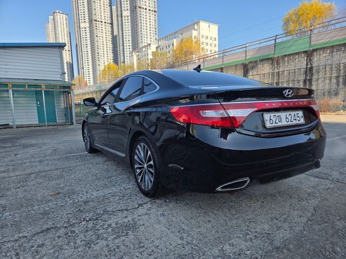 Hyundai Grandeur HG300 Premium — пробег 217 381 км — фото 4 из 5