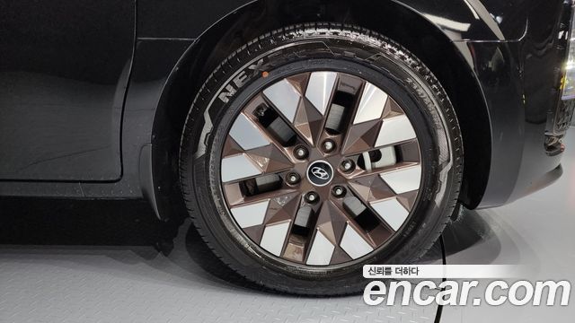 Hyundai Staria из Кореи Encar