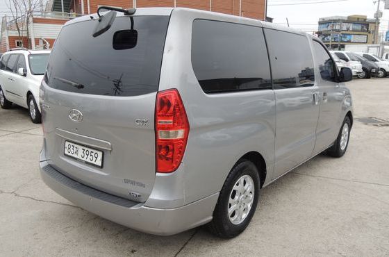 Hyundai Starex 5-Seater VAN CVX Deluxe — пробег 185 129 км — фото 4 из 5