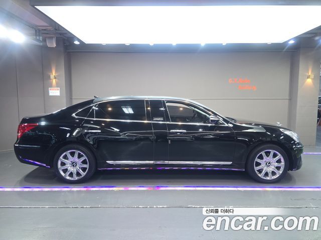 Hyundai Equus VL380 Prestige — пробег 28 075 км — фото 3 из 5