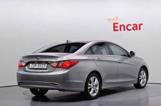 Hyundai Sonata Premier — пробег 170 333 км — фото 2 из 5