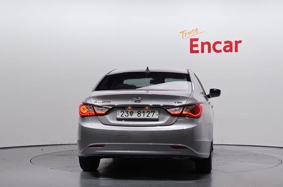 Hyundai Sonata Premier — пробег 170 333 км — фото 4 из 5