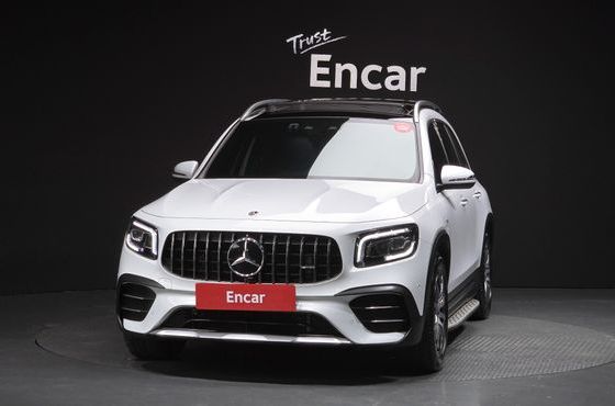 Mercedes-Benz GLB-Class AMG GLB35 4MATIC — пробег 20 840 км — фото 3 из 5