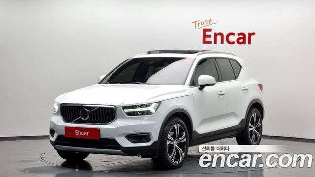 Volvo XC40 B4 Inscription — пробег 54 224 км — фото 1 из 5