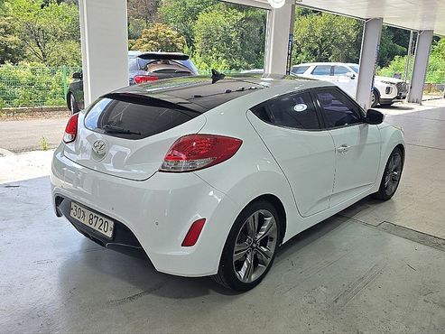 Hyundai Veloster DCT Pack — пробег 106 364 км — фото 4 из 5