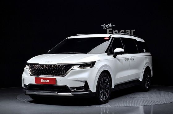 Kia Carnival 9-Seater Noblesse — пробег 66 955 км — фото 1 из 5