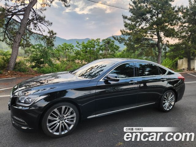 Hyundai Genesis из Кореи Encar
