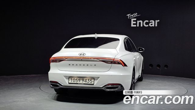 Hyundai Grandeur из Кореи Encar