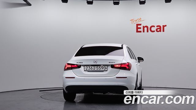 Mercedes-Benz A-Class из Кореи Encar