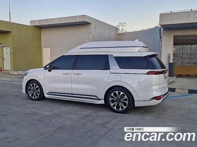 Kia Carnival Gasoline 4-Seater Hi-Limousine Signature — пробег 77 589 км — фото 5 из 5