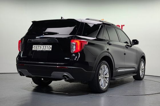 Ford Explorer 2.3 LimIted 4WD — пробег 65 865 км — фото 2 из 5